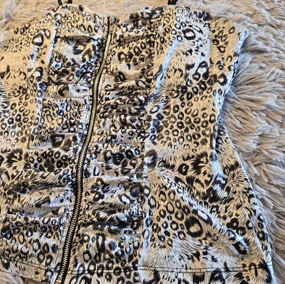 DOTS Zip Up Top Size (Small-Med) - Picture 4 of 12